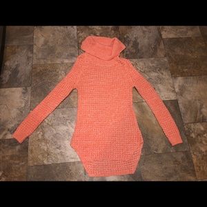 Long cable knit sweater euc size medium